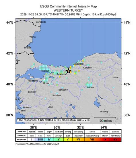 Al Menos 68 Heridos En Fuerte Terremoto Que Sacudió El Noroeste De Turquía