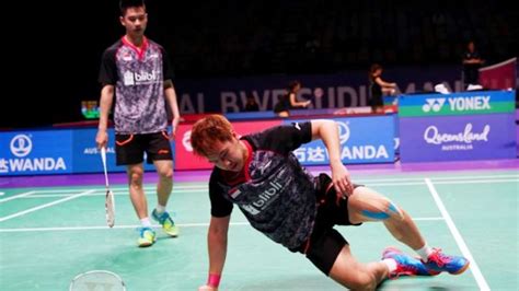 Foto Wakil Denmark Jegal Langkah Marcus Kevin Juarai Korea Open