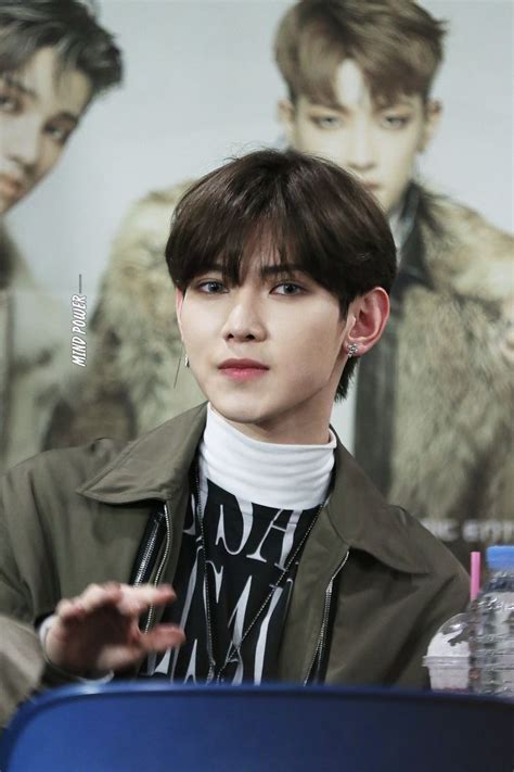 Pin De Lia🖤 Em Ateez Yeosang Musica