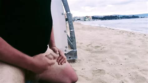 Morning Wank On The Beach Gay Amateur Amateur Porn Feat Spunky XHamster
