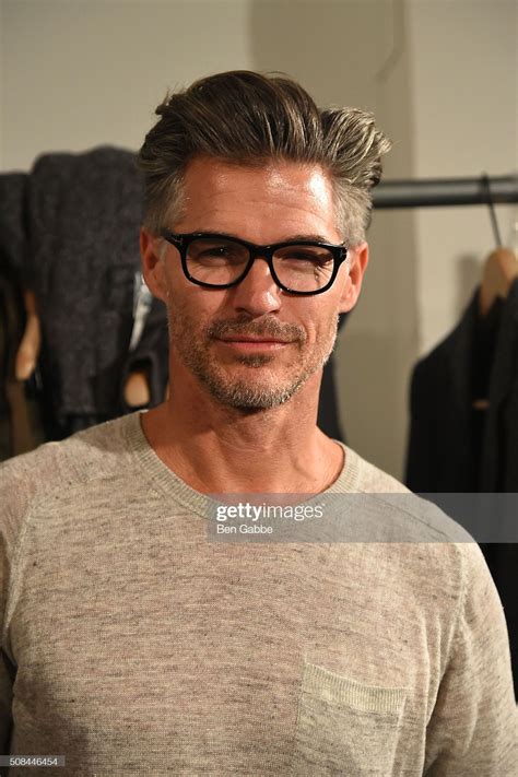 News Photo Model Eric Rutherford Backstage At The Todd Older Mens