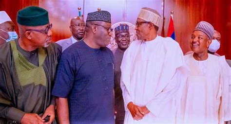 Buhari Holds Closed Door Meeting With APC Governors In Aso Rock