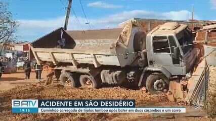 Motorista tem mal súbito perde controle de carreta e veículo invade