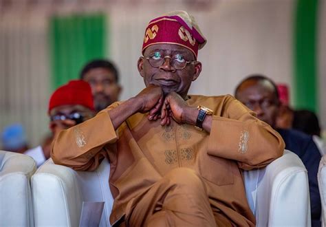 Bola Tinubu lancien gouverneur de Lagos déclaré président du Nigéria