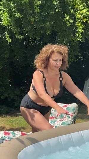 Nadia Sawalha Nadiasawalha Nude Leaks Fapello