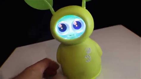 Fijit Friends Sage Green Interactive Light Pp Moves Talking Dancing Toy