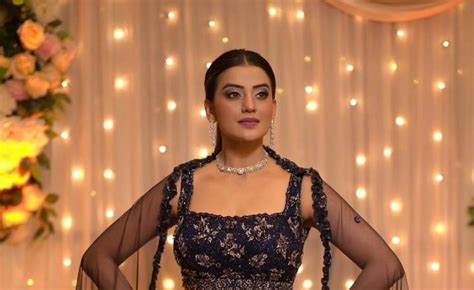 Akshara Singh Traditional Outfits And Looks K4 Fashion