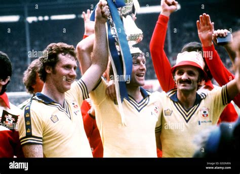 Southampton 1976 Fa Cup Hi Res Stock Photography And Images Alamy