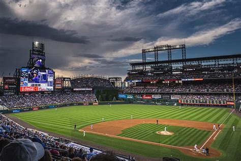 The Top 10 Largest Mlb Baseball Stadiums In The United States Of