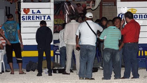 Comando Ataca Bar En Cancún Deja Siete Muertos Y Cuatro Heridos El