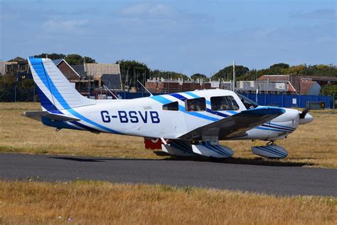 G BSVB Piper PA 28 Archer II Lee On Solent Graham Tiller Flickr