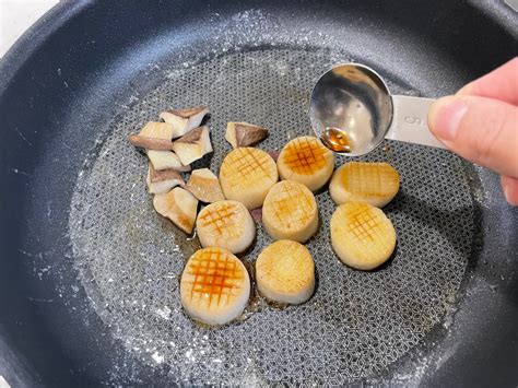 まるでホタテ。知らないと損するエリンギの食べ方「ホタテ風バター醤油炒め」