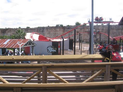 Six Flags Fiesta Texas Pandemonium