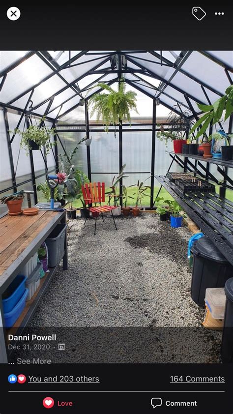 Hot House Plant Studio Idea