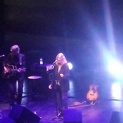 Stream Patti Smith Canta Perfect Day E Sbaglia L Inizio At Teatro