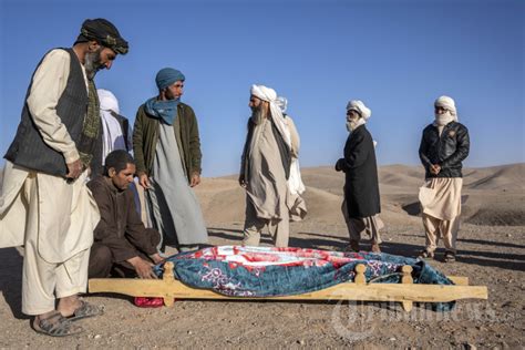 Gempa Bumi Dahsyat Guncang Afghanistan Foto Tribunnews