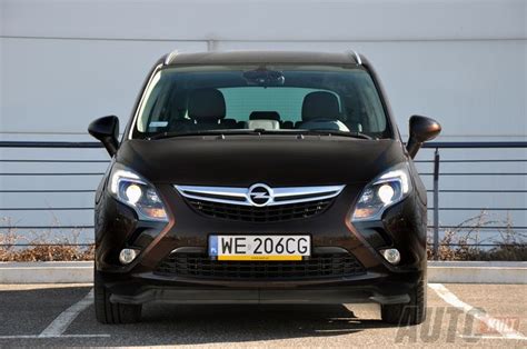 Opel Zafira Tourer Cosmo 1 4 EcoFlex Dwie Twarze Test Autokult Pl