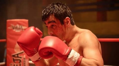 ¡prime Video Traerá A Omar Chaparro Como Boxeador Aquí Te Decimos Los