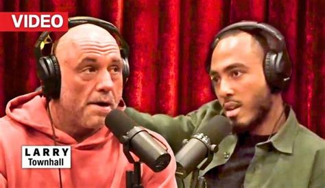 Scholar Confronts Joe Rogan About Claims Israel Is Committing Genocide