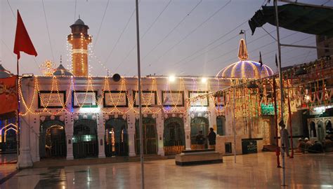 Shrine Hazrat Baba Fareed Ud Din Masood Ganj Shakar Ra Pakpattan