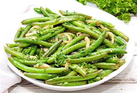 Balsamic Green Bean Salad ~ This Wife Cooks™