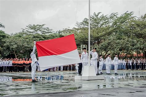 Medikom Online Upacara Pengibaran Bendera 17 Agustus Di Ciamis