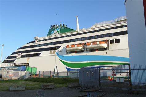 Holyhead to Dublin Ferry - With 2024 Timetable and Price