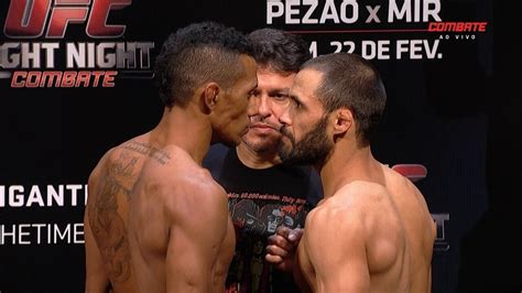 Iuri Maraj E Frankie Saenz Passam Pela Pesagem Dos Galos Do Ufc Porto