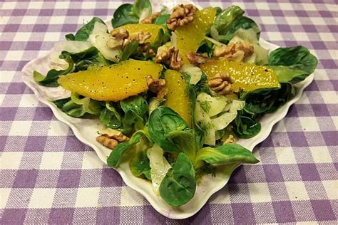 Feldsalat Mit Fenchel Orangen Und Waln Ssen Von Izibizitiniwini Chefkoch