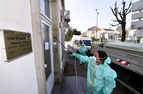 Photos Coronavirus Le Nettoyage Et La D Sinfection Des Rues De