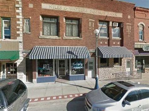 Google Street View Anamosa (Jones County, IA) - Google Maps