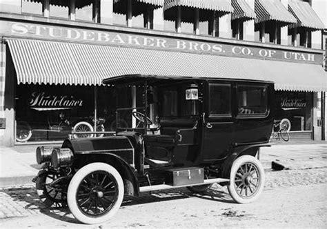 A Brief History of the Limousine - Bergen Limo