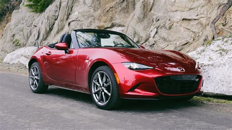 2023 Mazda MX-5 Review: Simple Motoring Fun