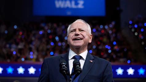 Live Updates Vp Pick Minnesota Gov Tim Walz Rally With Vice President