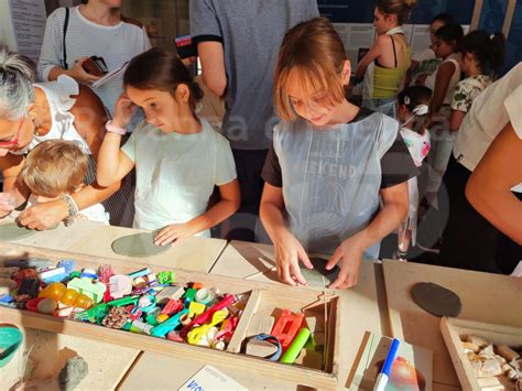 Continuano Al MIC Faenza Il Laboratori Delle Domeniche In Famiglia