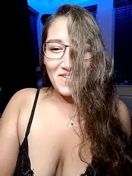 Missmiracless Fully Naked Stripping On Cam For Live Porn Movie Show