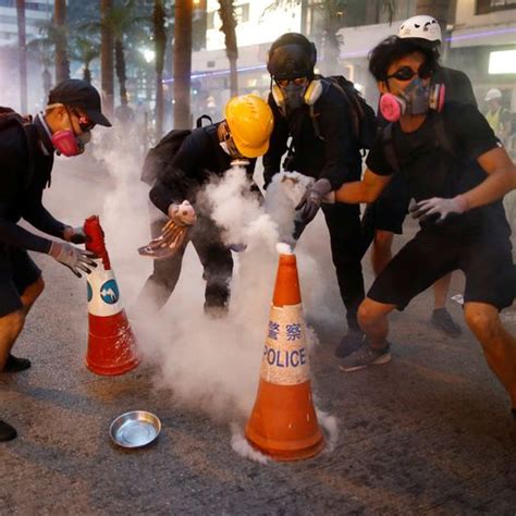 Chaos In Hong Kong As Protesters Battle Gangster Police World News