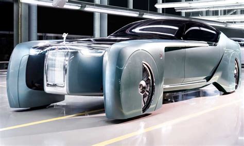 See the pictures of Rolls-Royce first electric Car, future is here.