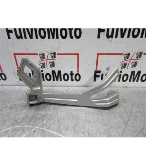 Platine repose pied Arrière Gauche YAMAHA YZF 125 2020