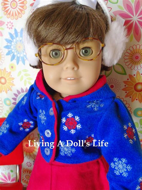 Living A Doll's Life : *Opening* New Molly Clothes