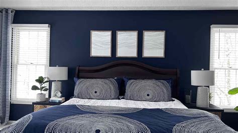 25 Navy Blue Bedroom Ideas That Go Beyond Nautical