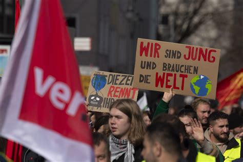 Gemeinsamer Protesttag Von Verdi Und Fridays For Future Buzzard