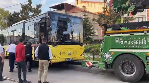 G Ng Ren De Tramvay Yolunda Kaza Seferler Aksad Son Dakika Milliyet