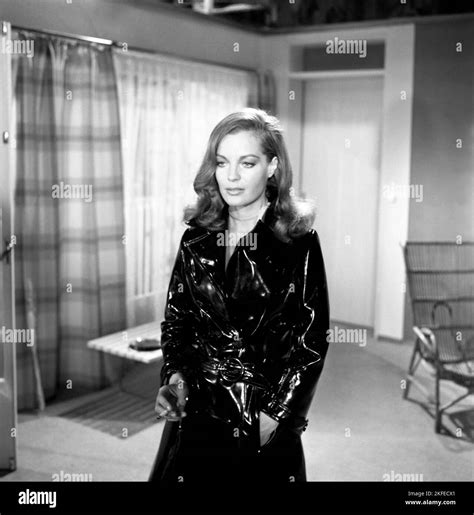 Romy Schneider In Max And The Junkmen Original Title Max Et