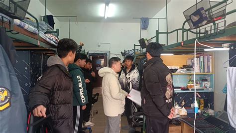 走访强意识 关切暖人心 机械工程学院辅导员开展宿舍走访