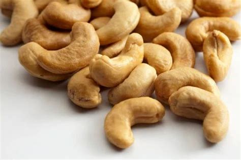 Whole LWP Cashew Nut SW500 At Rs 599 Kg In Surat ID 2850227896897