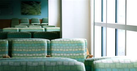 Best Background Music To Boost The Patient Waiting Room Experience At