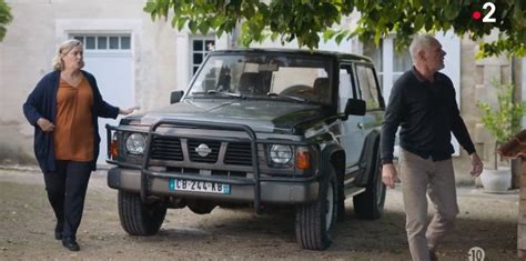 IMCDb Org 1989 Nissan Patrol GR 2 8 TD Y60 In Le Crime Lui Va Si