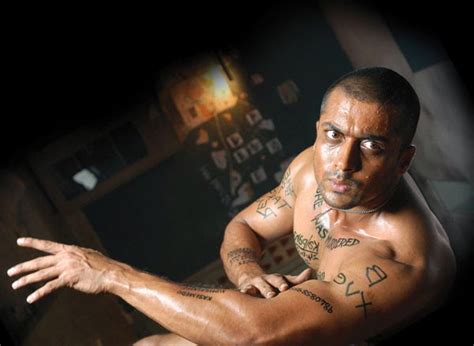 Ghajini Surya Movie Wallpapers Images Stills Photos In Hd Actor