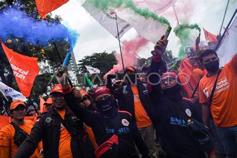 Hari Buruh Internasional Di Jakarta Antara Foto